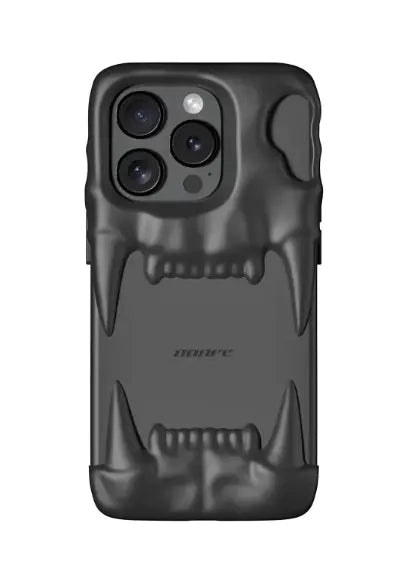 Tiger Teeth Case