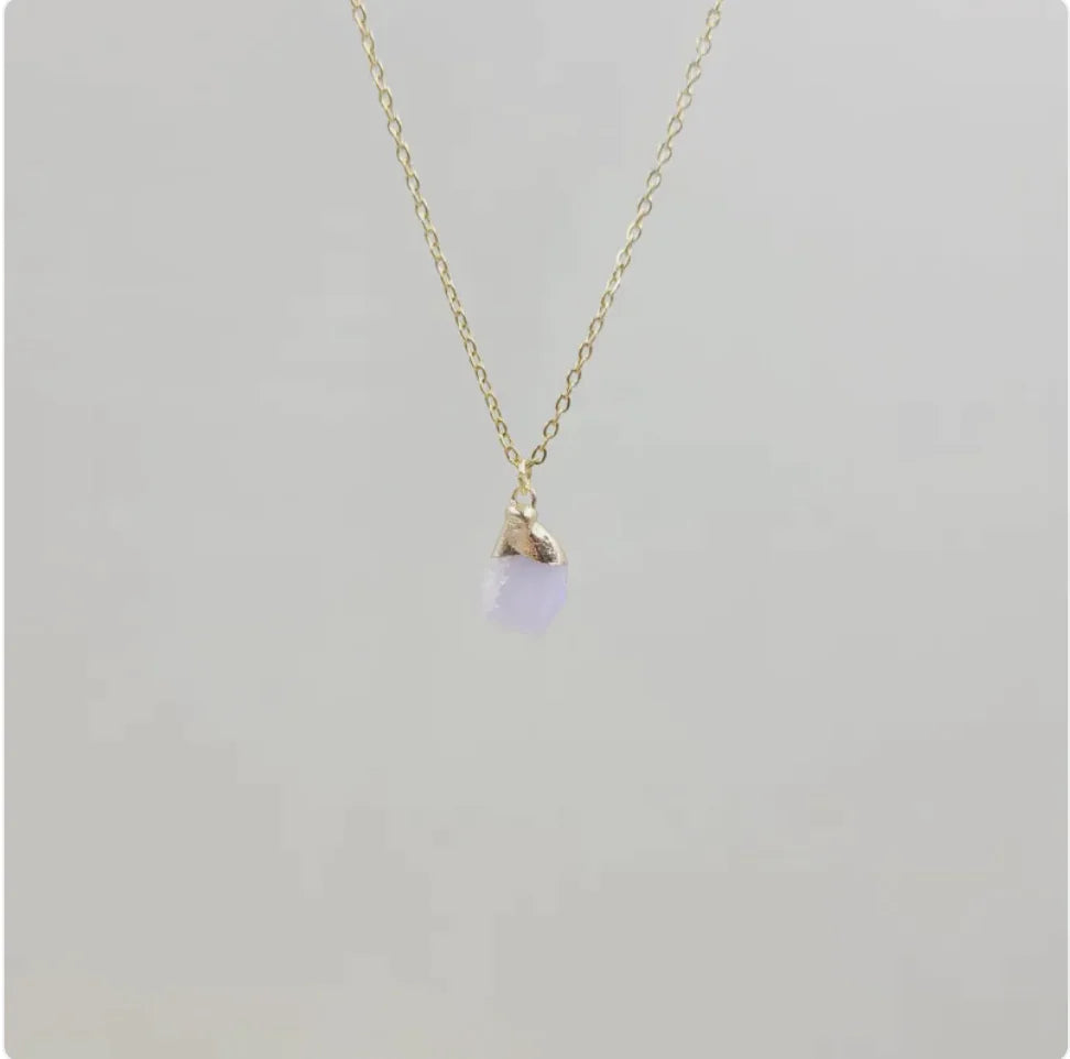 Natural Crystal Pendant Necklace with Stainless Steel Chain