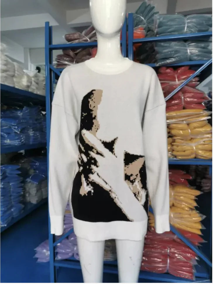Loose-Fit Crew Neck Pullover