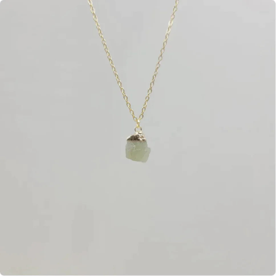 Natural Crystal Pendant Necklace with Stainless Steel Chain